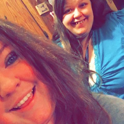 Lauraabby0912's profile picture. I'm Laura. I work at party city. Been there for 4 yrs. I go to school for child development. I'm super nice. Follow me, I follow back 👍🏼👌🏼✌🏼❤️❣️