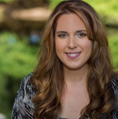 KateDzienis's profile picture. magazine editor | journalist | copywriter | runner | mother |