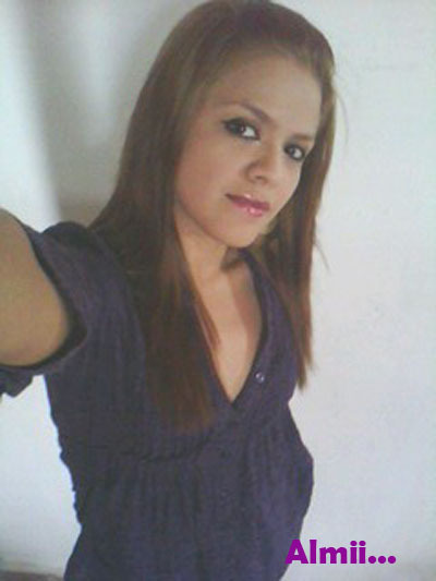 Soi sencillitaa i todo un amor de nena!!!