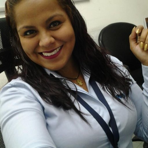 AleMeV2's profile picture. Concédeme la serenidad para aceptar las cosas que no puedo cambiar, el valor para cambiar las cosas que puedo y la sabiduría para reconocer la diferencia.