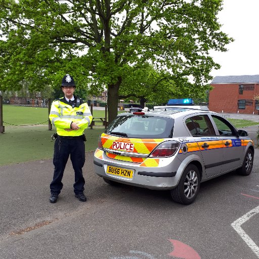 Your local policing team for #Dundonald in @MPSMerton. Please do not report crime here, call 101, tweet @MetCC or visit our website. In an emergency call 999