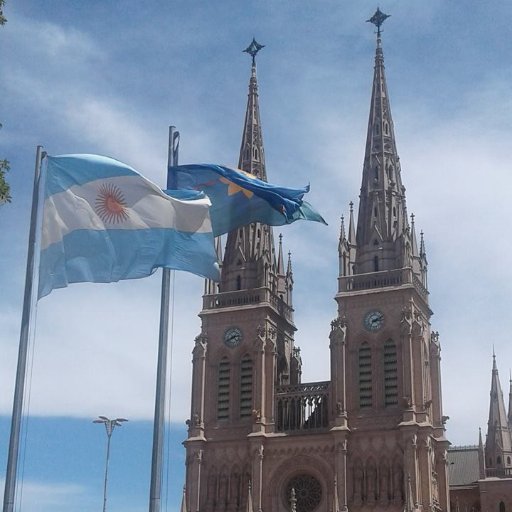 Asesor en politologia de las religiones. Vinculacion de actores politicos con la diversidad de cultos