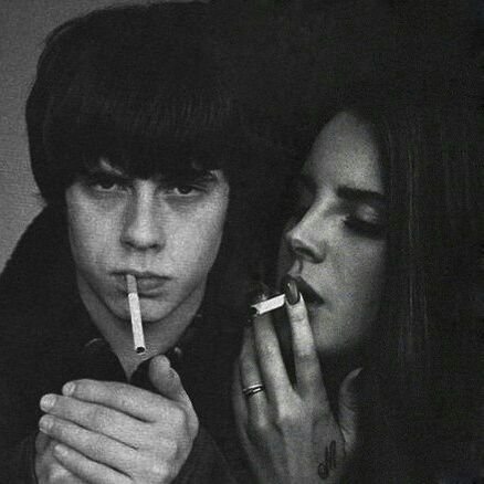 SouTuaNega's profile picture. O choro é livre e nós tmb