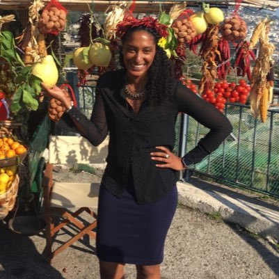 RoyaStephens's profile picture. 