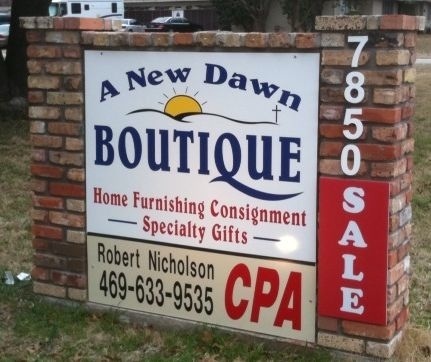 A New Dawn is a consignment shop opened in loving memory of our sister Dawne, whose dream it was to offer great deals to those in her community!