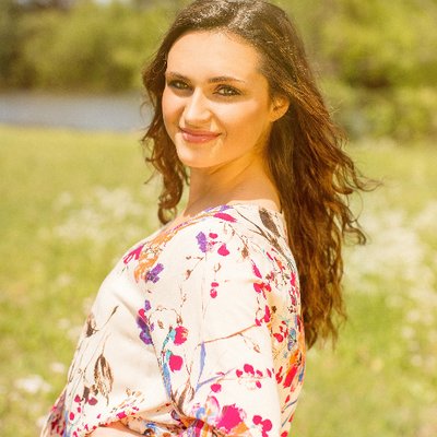 Profile Picture of Lydia Anne Waldrop (@lydiawofficial) on Twitter