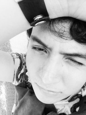 Shadowpuppet__'s profile picture. Total Life Forever ✌