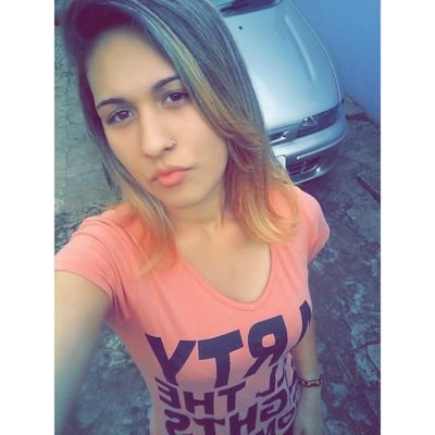 JenniRocha16's profile picture. 