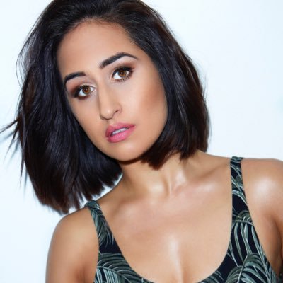 JeannineDesmier's profile picture. Co-founder of https://t.co/XMVn5I4xaO  professional dancer/model/fitness instructor/magicians assistant.