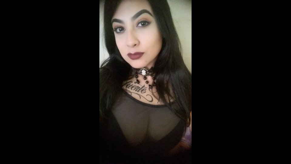 AnaGuzman_51's profile picture. Si algo me hace feliz, le soy Fiel toda la vida.