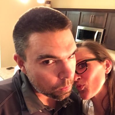 derekgard's profile picture. 