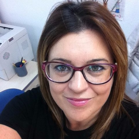 ikiro7's profile picture. Aprendiz, curiosa, bailarina, caza talentos, a ratos profe y periodista, pero, sobre todo, disfrutona.