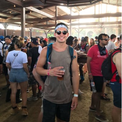 RomanLagudi's profile picture. Australian born, Vegas living, UNLV alum