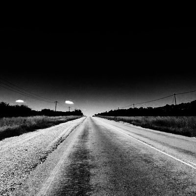 Tneswiswi's profile picture. retweet is not a co-sign