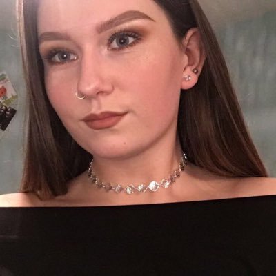 hi guys my name is Sophie