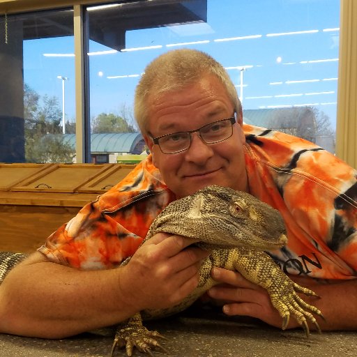 Learn about exotic animals at our educational and entertaining programs. Meet the animals up-close and have fun. We travel Central CA. 559-970-4881