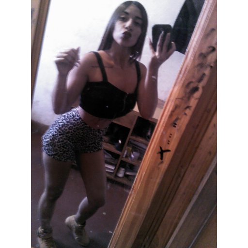 Mas Dolce que Gabbana ... Amante de la luna y admiradora de la vida playera Δ Futura Comunicadora Social TEAMBREEZY.♥