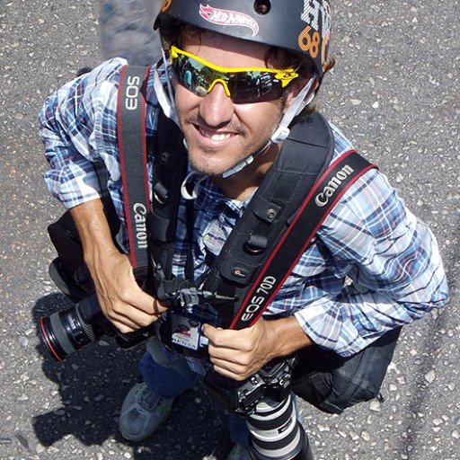 Reportero Gráfico,Director de Turismo de Lecheria, Surfista, sembrando arboles, limpiando playas, Sec. General CRGV Anzoátegui