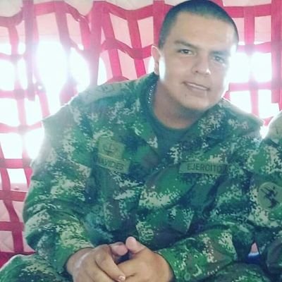 Suboficial del Ejército Nacional de Colombia!