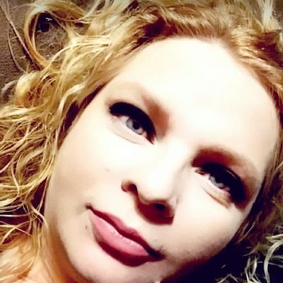 teenerbelle's profile picture. 
