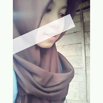 Nputri1987's profile picture. Aremanita