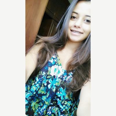 Coração de mulher deveria ser igual a um espelho, 7 anos de azar pro otário que quebrar