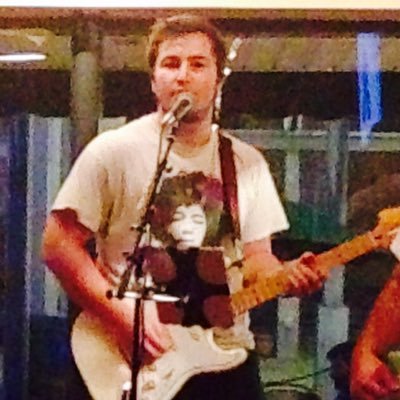 Chris_Harwood65's profile picture. Lex Musician 🎸 The Black & Blue Trio / University of Kentucky 2018 Neuroscience Major