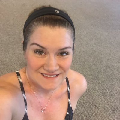 busyfitpeople's profile picture. Can't find the time? This page is for busy lifestyles who have an interest in making fitness a priority. Follow me for nutrition tips and fitness programs.