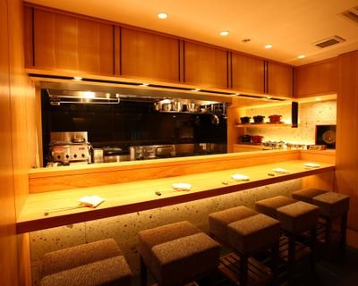 JR秋葉原駅から徒歩5分 お洒落な日本料理屋 ワイン🍷日本酒🍶和食を提供しています。ご来店お待ちしております。 #和食 #ワイン