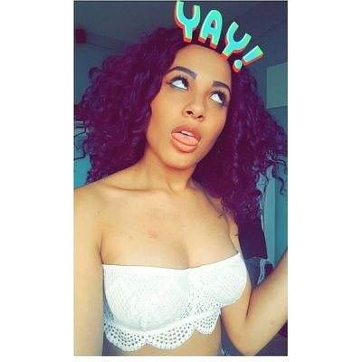 yafavshordy's profile picture. 