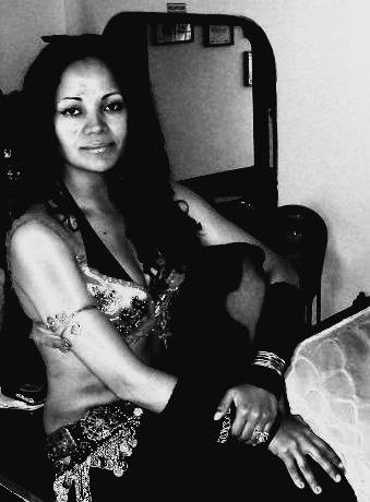 DiaLuNaCReaTiVa's profile picture. Graphic Design and Advertising . Bellydancer . Tribal Fusion . Creativity 100% . 200% Dreamy !!