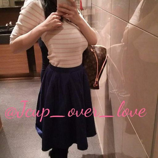 icup_over_love's profile picture. 爆乳、超乳大好き過ぎです。毎日揉み足りないと思って生活してますｗ 好みの爆乳、超乳サンはhitomi、結城モナ、上原花、石黒セリ、春菜はな、新山らん、松金洋子、一色雅、夏目里緒（敬称略）おかげで彼女もHN通り。 呼びにくそうなので略称にしておきます。