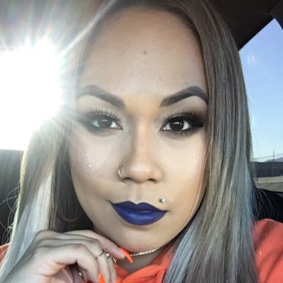 26•New Beauty Vlogger•Hair stylist