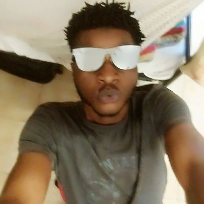 trevon_ali's profile picture. Well um a cool guy who doesn't harm no one unless they deserve it after all fire no dey burn person Wey no find it trouble.and also can act,and sing .