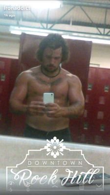 ironaddict215's profile picture. 