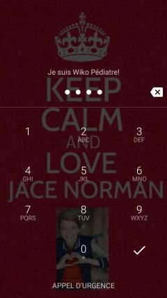 LiliFleurcerve1's profile picture. 