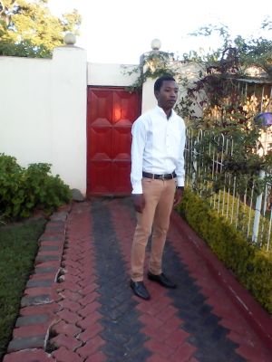 takudzwa303's profile picture. 