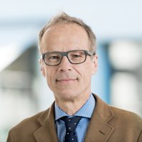 Christoph B. Graber (@cbgraber) 's Twitter Profile