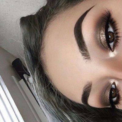 Makeup & beauty enthusiast ♡ beauty posts, news, tips!💄 ✨✧ ✧ ✧ ✧ ✧ ✧ ✧ 📧enquiries: makeupslayage0@gmail.com 💋 personal // @summerleiighb