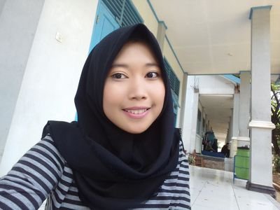 deviana099's profile picture. Miracles only happen to those who never give up