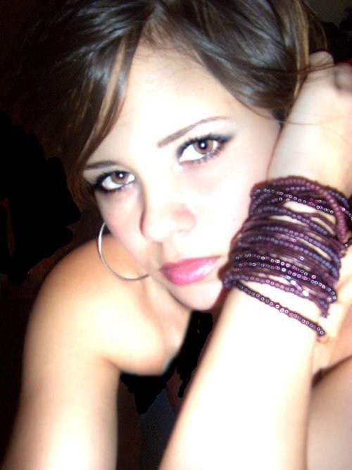 gabriela_albuq's profile picture. ...