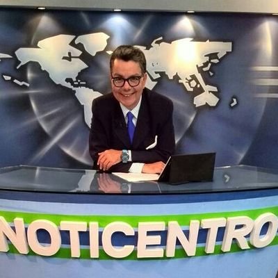 Locutor-Publicista-Comunicador Social-Moderador y Productor de TV-Promotor Artístico y de Eventos, Actualmente en Telecentro Canal 11 de Barquisimeto-Venezuela