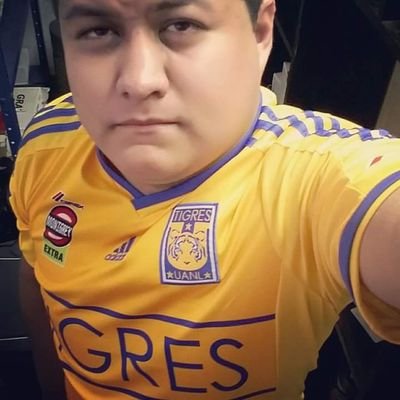 Sólo soy un simple terrenal que vive alucinando...