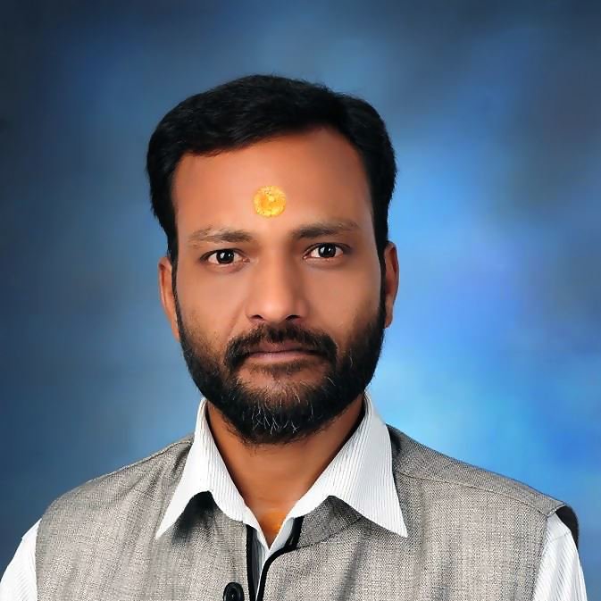 सर्वे भवंतु सुखिन: सर्वे संतु निरामया सर्वे भद्राणि पश्यंतु मां कश्चित् दुख: भाग भवेत्
    सबका साथ, सबका विकास|
जिलामंत्री भाजपा प्रयागमहानगर
