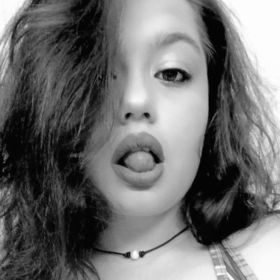 Your Average Stoner ☯️Hml 🤷🏽♀️ Snapchat: Hailsyo1