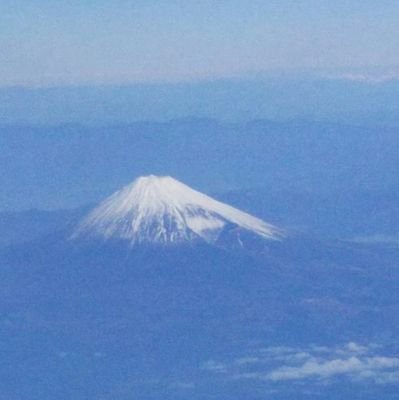 neigelapin's profile picture. 山口祐一郎さんの歌声に魅せられて応援続けています。趣味は観劇の他に書(仮名)を続けてます。ウォーキングが日課です。