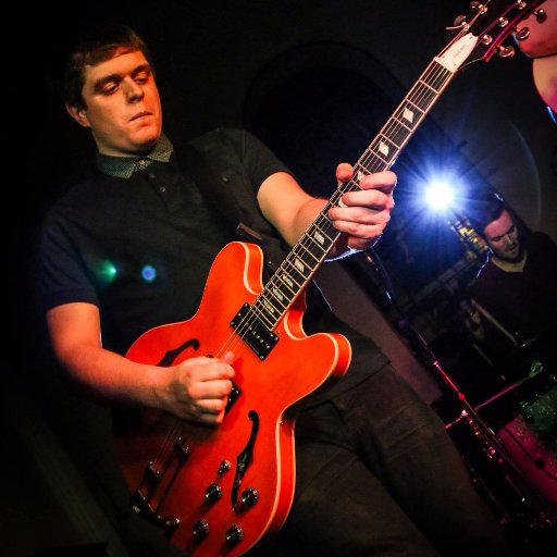 SEO manager @Chill_Insurance | Guitarist with @JessKempArtist