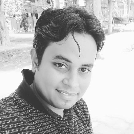 Shivanshu_Akhil's profile picture. हर मायूस को हँसाने का कारोबार है अपना..  दिलों का दर्द खरीद लेते है बस यही रोजगार है अपना..!!