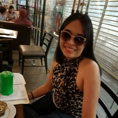 emmmccee2's profile picture. stars,anything blue, taekwondo, chocolate, singer, soon to be lawyer. 🎵