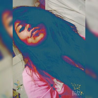 ☕Amor por los libros 💜📚📖
Fxndx a morir!!  🐼
Sangre Fria ❤💀
👩👉Mejorar Cada dia😊😌
❄🌑Noches Blancas ❄☀
😆😙😎🍕🍩🍫🎶🎤🎹
Let it be 🌑😌